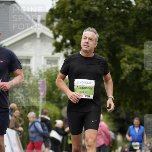 30.08.2026 - Blankeneser Heldenlauf Patografie http://msf.ph/oto/10086321 30.08.2026 10:44:44 Ziel 5068, 5313, 5383, 5409 meine-sportfotos.de
