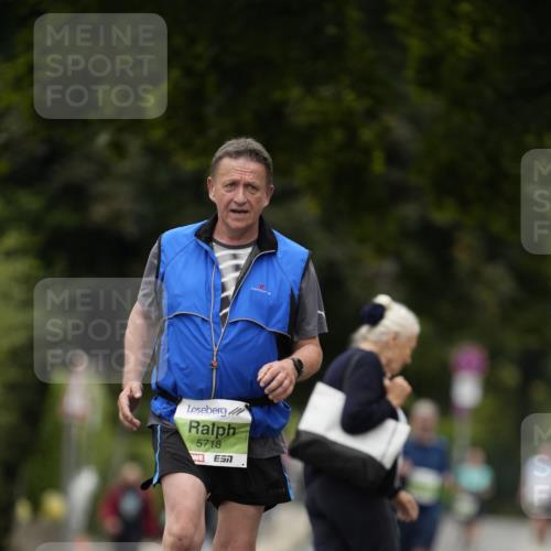 30.08.2026 - Blankeneser Heldenlauf Patografie http://msf.ph/oto/10086329 30.08.2026 10:44:48 Ziel 5068, 5383, 5409, 5718 meine-sportfotos.de