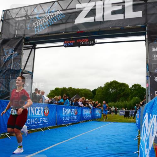 30.08.2026 - Elbe Triathlon Hamburg LAZAROV Photography http://msf.ph/oto/10086342 30.08.2026 12:00:16 Ziel 801, 1362, 1365, 1518, 1551 meine-sportfotos.de
