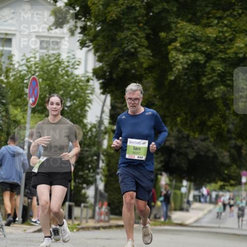 30.08.2026 - Blankeneser Heldenlauf Patografie http://msf.ph/oto/10086353 30.08.2026 10:45:11 Ziel 5037, 5038, 5417, 5754 meine-sportfotos.de