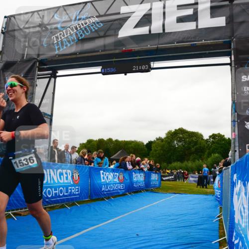 30.08.2026 - Elbe Triathlon Hamburg LAZAROV Photography http://msf.ph/oto/10086412 30.08.2026 12:01:02 Ziel 1481, 1536 meine-sportfotos.de