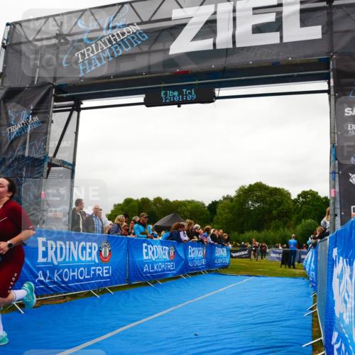 30.08.2026 - Elbe Triathlon Hamburg LAZAROV Photography http://msf.ph/oto/10086422 30.08.2026 12:01:10 Ziel 1481 meine-sportfotos.de