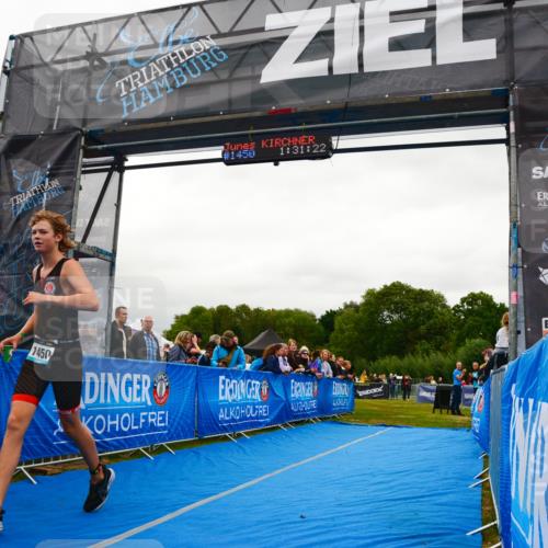 30.08.2026 - Elbe Triathlon Hamburg LAZAROV Photography http://msf.ph/oto/10086435 30.08.2026 12:01:21 Ziel 1450 meine-sportfotos.de