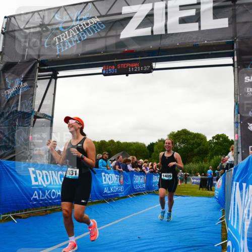 30.08.2026 - Elbe Triathlon Hamburg LAZAROV Photography http://msf.ph/oto/10086448 30.08.2026 12:01:37 Ziel 1301, 1394, 1405, 1531 meine-sportfotos.de