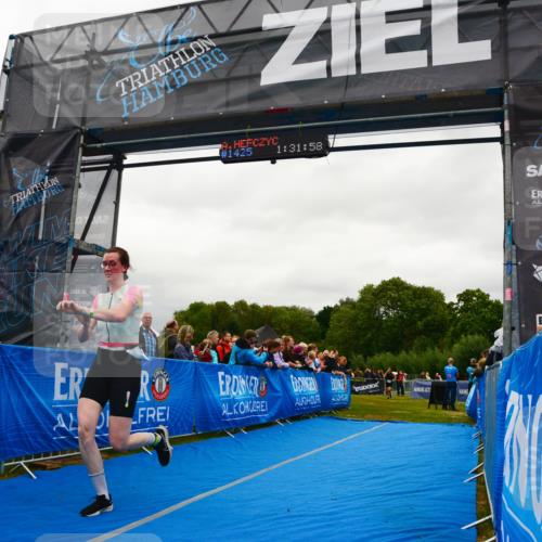 30.08.2026 - Elbe Triathlon Hamburg LAZAROV Photography http://msf.ph/oto/10086506 30.08.2026 12:02:08 Ziel 1417, 1563 meine-sportfotos.de