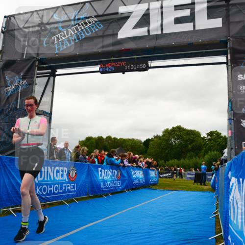 30.08.2026 - Elbe Triathlon Hamburg LAZAROV Photography http://msf.ph/oto/10086508 30.08.2026 12:02:08 Ziel 1417, 1563 meine-sportfotos.de