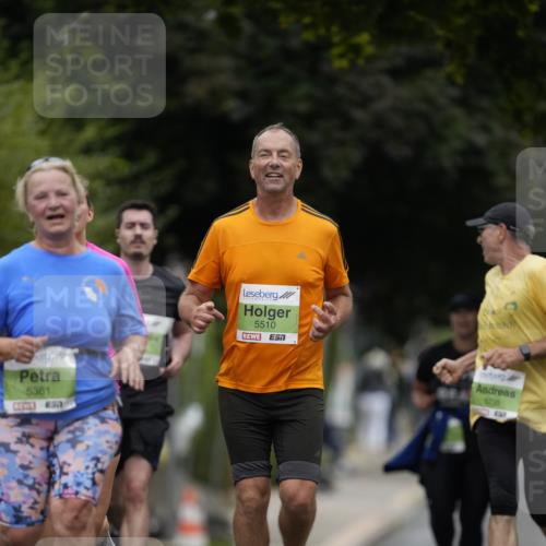 30.08.2026 - Blankeneser Heldenlauf Patografie http://msf.ph/oto/10086510 30.08.2026 10:47:53 Ziel 5245, 5335, 5424, 5451 meine-sportfotos.de