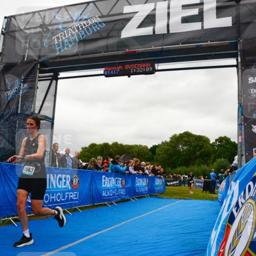 30.08.2026 - Elbe Triathlon Hamburg LAZAROV Photography http://msf.ph/oto/10086519 30.08.2026 12:02:17 Ziel 858, 1563 meine-sportfotos.de