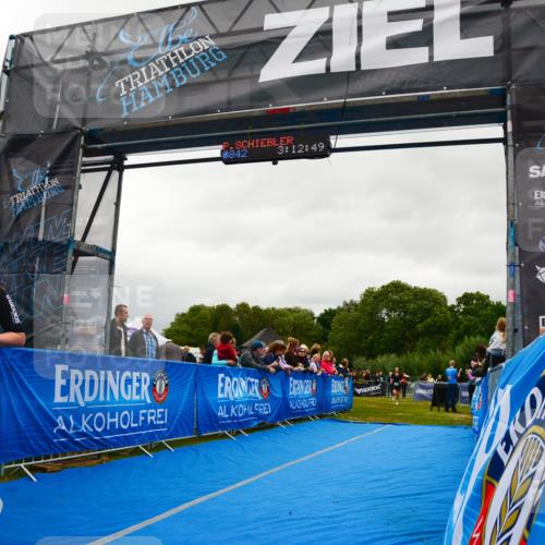 30.08.2026 - Elbe Triathlon Hamburg LAZAROV Photography http://msf.ph/oto/10086577 30.08.2026 12:02:48 Ziel 842, 1579 meine-sportfotos.de