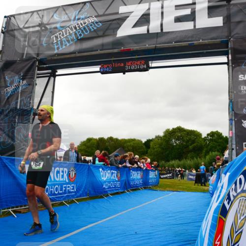 30.08.2026 - Elbe Triathlon Hamburg LAZAROV Photography http://msf.ph/oto/10086630 30.08.2026 12:03:07 Ziel 764, 1544 meine-sportfotos.de