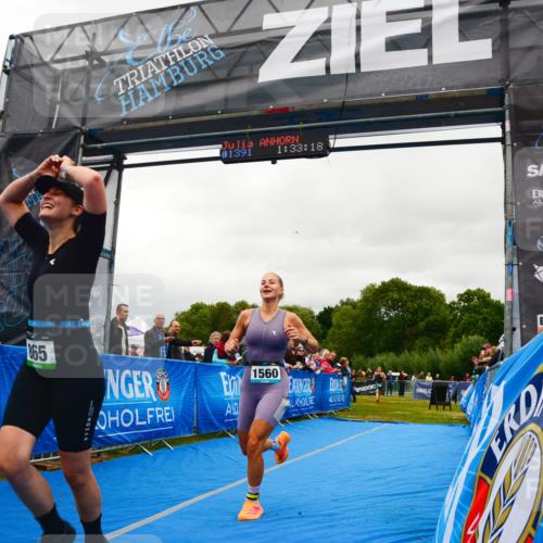 30.08.2026 - Elbe Triathlon Hamburg LAZAROV Photography http://msf.ph/oto/10086654 30.08.2026 12:03:20 Ziel 865, 952, 1391, 1560 meine-sportfotos.de