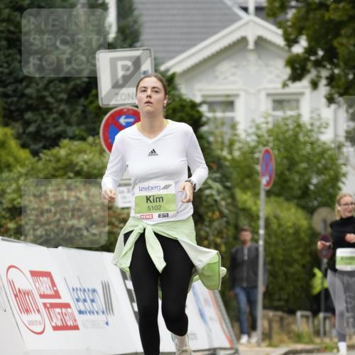 30.08.2026 - Blankeneser Heldenlauf Patografie http://msf.ph/oto/10086681 30.08.2026 10:50:34 Ziel 5056, 5102, 5290 meine-sportfotos.de