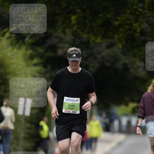 30.08.2026 - Blankeneser Heldenlauf Patografie http://msf.ph/oto/10086687 30.08.2026 10:50:39 Ziel 5056, 5102, 5290 meine-sportfotos.de