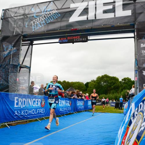 30.08.2026 - Elbe Triathlon Hamburg LAZAROV Photography http://msf.ph/oto/10086705 30.08.2026 12:03:46 Ziel 1388, 1420, 1466, 1522, 1572 meine-sportfotos.de