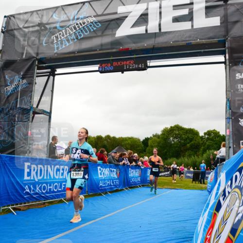 30.08.2026 - Elbe Triathlon Hamburg LAZAROV Photography http://msf.ph/oto/10086707 30.08.2026 12:03:46 Ziel 1388, 1420, 1466, 1522, 1572 meine-sportfotos.de