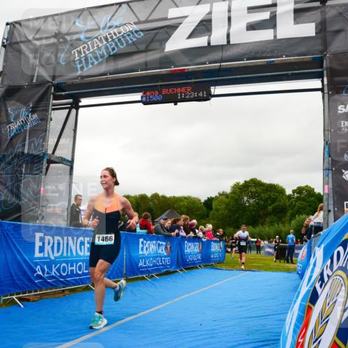 30.08.2026 - Elbe Triathlon Hamburg LAZAROV Photography http://msf.ph/oto/10086723 30.08.2026 12:03:48 Ziel 1388, 1420, 1466, 1522, 1572 meine-sportfotos.de