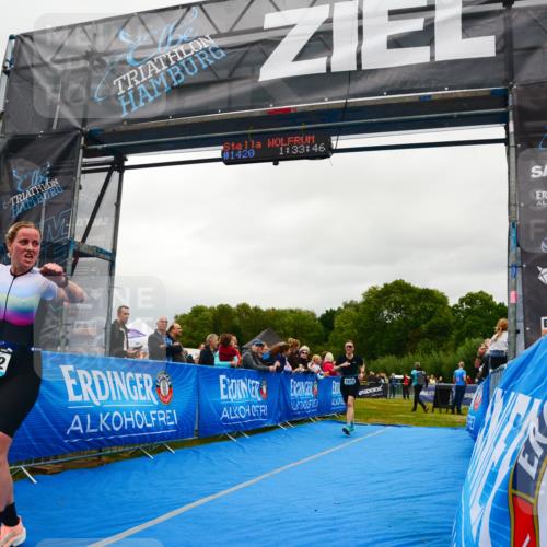 30.08.2026 - Elbe Triathlon Hamburg LAZAROV Photography http://msf.ph/oto/10086742 30.08.2026 12:03:52 Ziel 1522, 1572 meine-sportfotos.de