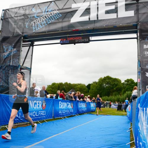 30.08.2026 - Elbe Triathlon Hamburg LAZAROV Photography http://msf.ph/oto/10086758 30.08.2026 12:04:06 Ziel 1580, 1649 meine-sportfotos.de