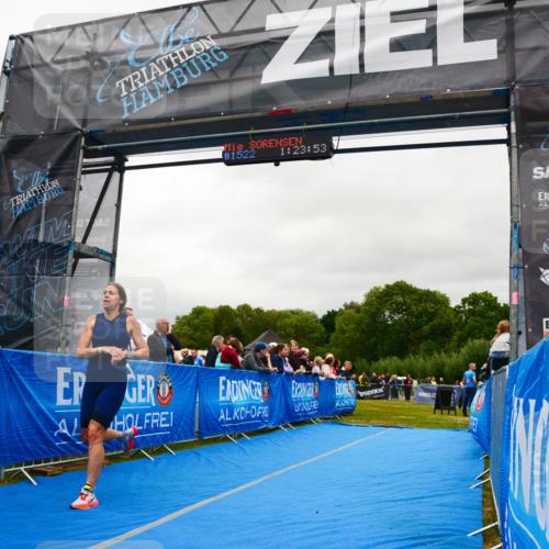 30.08.2026 - Elbe Triathlon Hamburg LAZAROV Photography http://msf.ph/oto/10086768 30.08.2026 12:04:08 Ziel 1580, 1649 meine-sportfotos.de