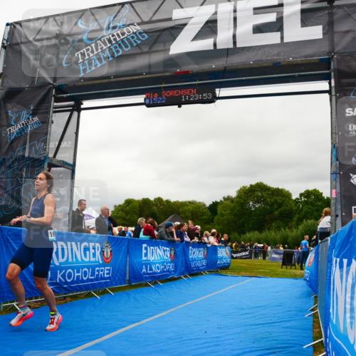 30.08.2026 - Elbe Triathlon Hamburg LAZAROV Photography http://msf.ph/oto/10086770 30.08.2026 12:04:08 Ziel 1580, 1649 meine-sportfotos.de