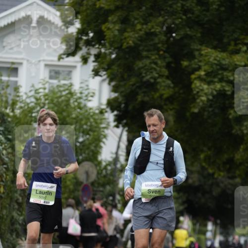 30.08.2026 - Blankeneser Heldenlauf Patografie http://msf.ph/oto/10086783 30.08.2026 10:53:08 Ziel 5097, 5098 meine-sportfotos.de