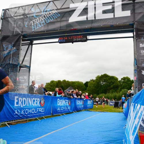 30.08.2026 - Elbe Triathlon Hamburg LAZAROV Photography http://msf.ph/oto/10086789 30.08.2026 12:04:28 Ziel 931, 1510, 1632 meine-sportfotos.de