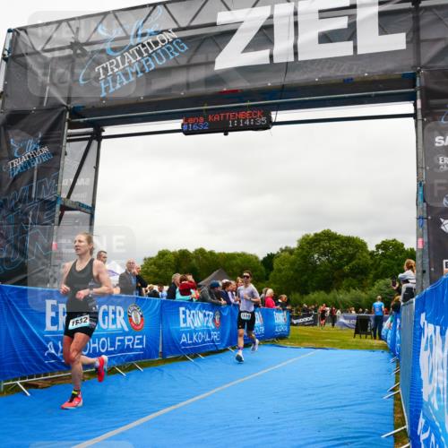 30.08.2026 - Elbe Triathlon Hamburg LAZAROV Photography http://msf.ph/oto/10086792 30.08.2026 12:04:33 Ziel 1510, 1632 meine-sportfotos.de