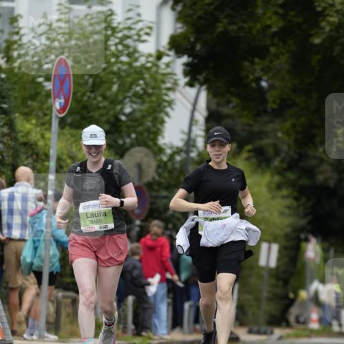 30.08.2026 - Blankeneser Heldenlauf Patografie http://msf.ph/oto/10086840 30.08.2026 10:59:13 Ziel 5080, 5180 meine-sportfotos.de