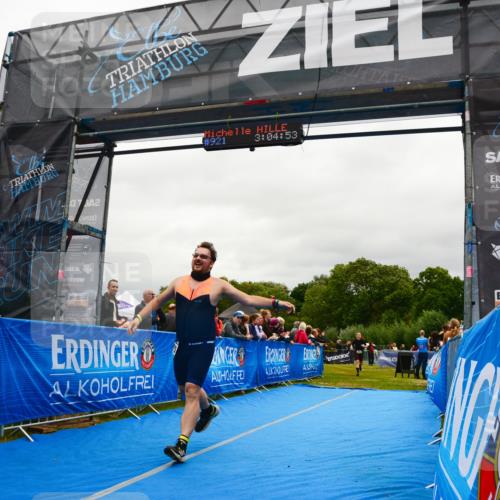 30.08.2026 - Elbe Triathlon Hamburg LAZAROV Photography http://msf.ph/oto/10086857 30.08.2026 12:05:03 Ziel 813, 1175 meine-sportfotos.de