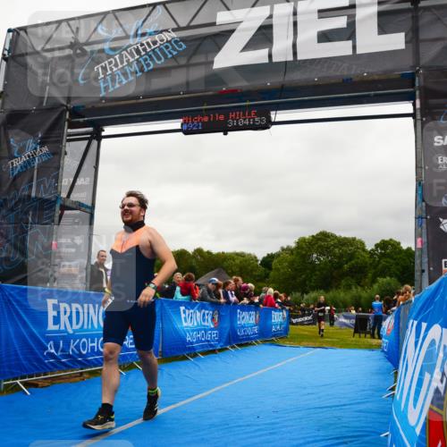 30.08.2026 - Elbe Triathlon Hamburg LAZAROV Photography http://msf.ph/oto/10086860 30.08.2026 12:05:03 Ziel 813, 1175 meine-sportfotos.de