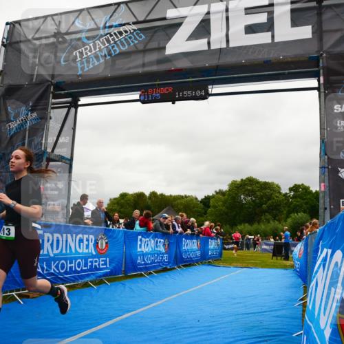 30.08.2026 - Elbe Triathlon Hamburg LAZAROV Photography http://msf.ph/oto/10086875 30.08.2026 12:05:09 Ziel 813, 1414, 1459, 1488 meine-sportfotos.de