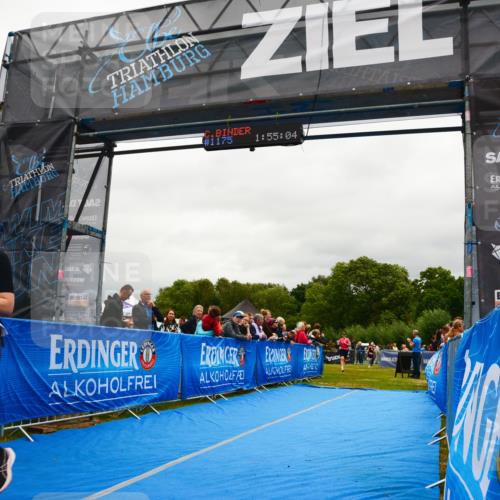 30.08.2026 - Elbe Triathlon Hamburg LAZAROV Photography http://msf.ph/oto/10086876 30.08.2026 12:05:09 Ziel 813, 1414, 1459, 1488 meine-sportfotos.de