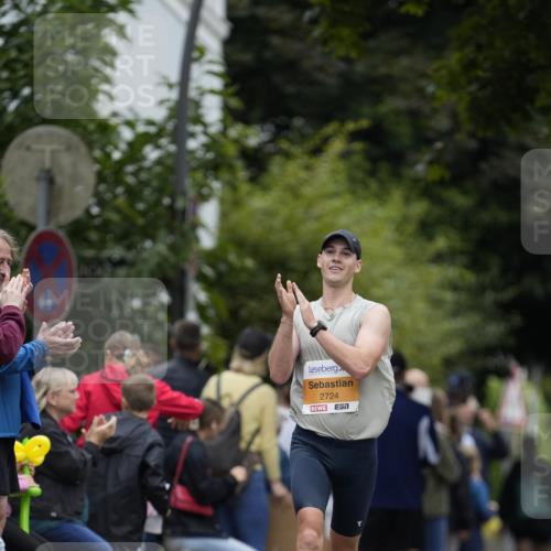 30.08.2026 - Blankeneser Heldenlauf Patografie http://msf.ph/oto/10086904 30.08.2026 11:14:19 Ziel  meine-sportfotos.de