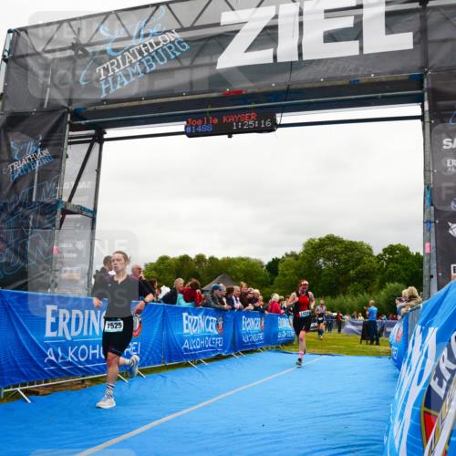 30.08.2026 - Elbe Triathlon Hamburg LAZAROV Photography http://msf.ph/oto/10086907 30.08.2026 12:05:19 Ziel 1358, 1414, 1424, 1459, 1460, 1525 meine-sportfotos.de
