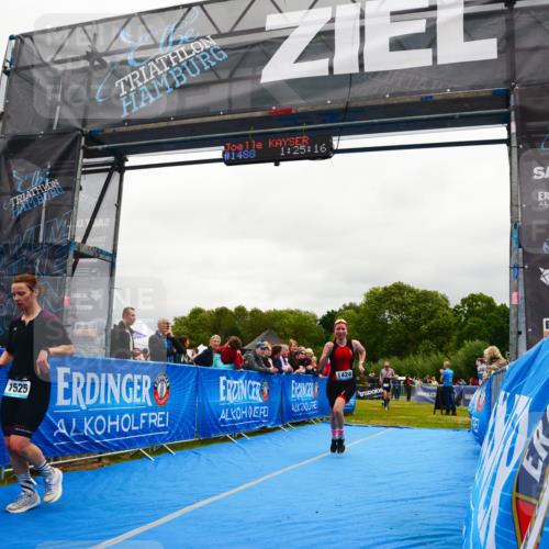 30.08.2026 - Elbe Triathlon Hamburg LAZAROV Photography http://msf.ph/oto/10086912 30.08.2026 12:05:20 Ziel 1358, 1414, 1424, 1459, 1460, 1525 meine-sportfotos.de