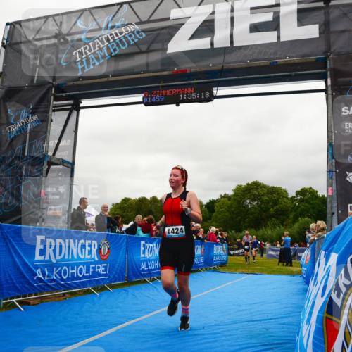 30.08.2026 - Elbe Triathlon Hamburg LAZAROV Photography http://msf.ph/oto/10086922 30.08.2026 12:05:20 Ziel 1358, 1414, 1424, 1459, 1460, 1525 meine-sportfotos.de