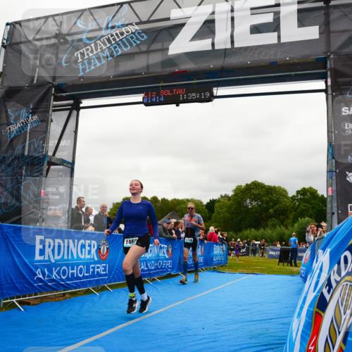 30.08.2026 - Elbe Triathlon Hamburg LAZAROV Photography http://msf.ph/oto/10086931 30.08.2026 12:05:26 Ziel 1358, 1397, 1460, 1529 meine-sportfotos.de