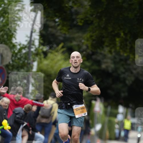 30.08.2026 - Blankeneser Heldenlauf Patografie http://msf.ph/oto/10086952 30.08.2026 11:15:42 Ziel 2237 meine-sportfotos.de