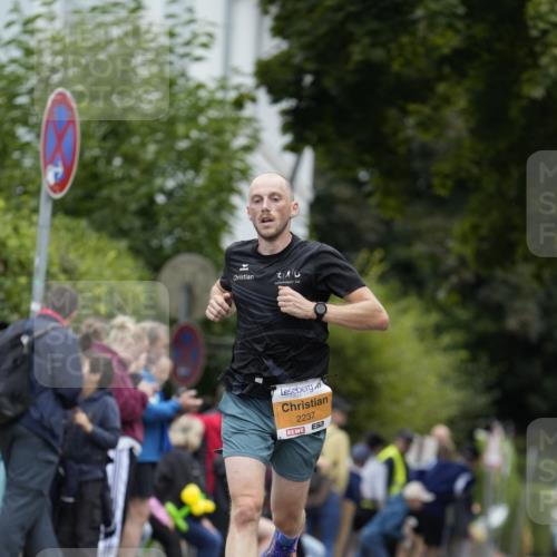 30.08.2026 - Blankeneser Heldenlauf Patografie http://msf.ph/oto/10086954 30.08.2026 11:15:43 Ziel 2237 meine-sportfotos.de