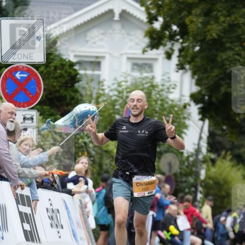 30.08.2026 - Blankeneser Heldenlauf Patografie http://msf.ph/oto/10086959 30.08.2026 11:15:45 Ziel 2237 meine-sportfotos.de