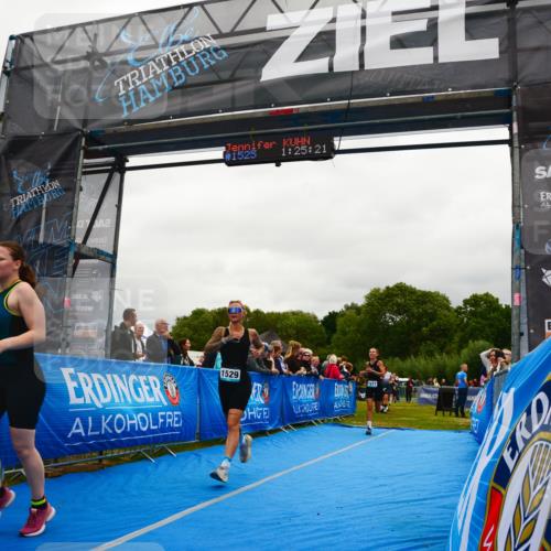 30.08.2026 - Elbe Triathlon Hamburg LAZAROV Photography http://msf.ph/oto/10086963 30.08.2026 12:05:33 Ziel 564, 1397, 1475, 1529, 1577 meine-sportfotos.de