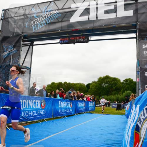 30.08.2026 - Elbe Triathlon Hamburg LAZAROV Photography http://msf.ph/oto/10087016 30.08.2026 12:05:51 Ziel 1396, 1398, 1508 meine-sportfotos.de