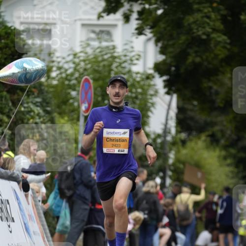 30.08.2026 - Blankeneser Heldenlauf Patografie http://msf.ph/oto/10087111 30.08.2026 11:17:55 Ziel 2423 meine-sportfotos.de
