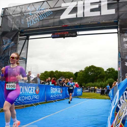 30.08.2026 - Elbe Triathlon Hamburg LAZAROV Photography http://msf.ph/oto/10087197 30.08.2026 12:07:13 Ziel 947, 1550 meine-sportfotos.de