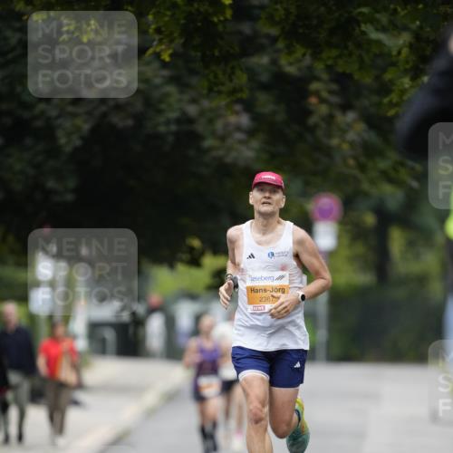 30.08.2026 - Blankeneser Heldenlauf Patografie http://msf.ph/oto/10087202 30.08.2026 11:24:36 Ziel  meine-sportfotos.de