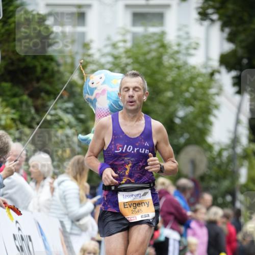 30.08.2026 - Blankeneser Heldenlauf Patografie http://msf.ph/oto/10087236 30.08.2026 11:25:01 Ziel 2394, 2545 meine-sportfotos.de
