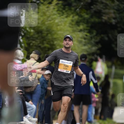 30.08.2026 - Blankeneser Heldenlauf Patografie http://msf.ph/oto/10087263 30.08.2026 11:25:34 Ziel 2313 meine-sportfotos.de