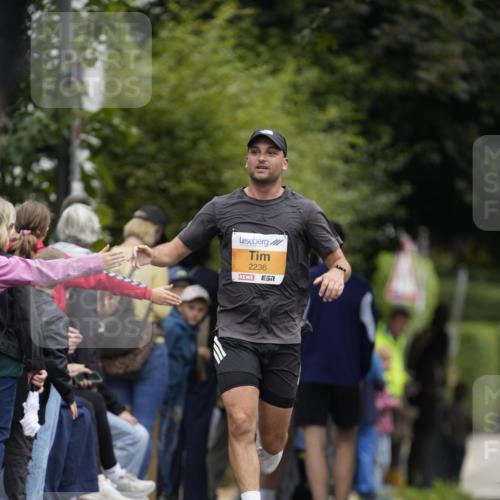 30.08.2026 - Blankeneser Heldenlauf Patografie http://msf.ph/oto/10087266 30.08.2026 11:25:34 Ziel 2313 meine-sportfotos.de