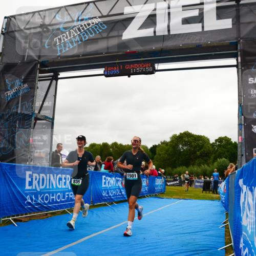 30.08.2026 - Elbe Triathlon Hamburg LAZAROV Photography http://msf.ph/oto/10087272 30.08.2026 12:08:00 Ziel 835, 1095, 1366, 1501 meine-sportfotos.de