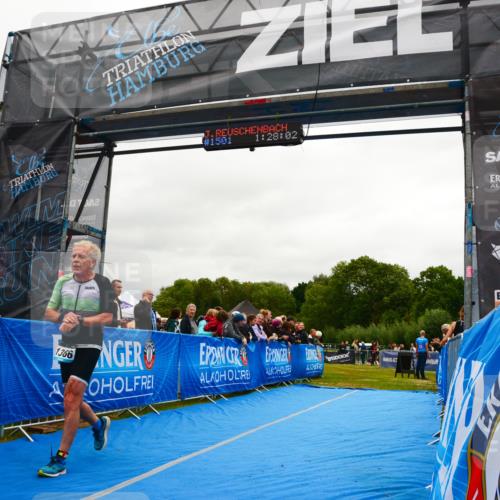 30.08.2026 - Elbe Triathlon Hamburg LAZAROV Photography http://msf.ph/oto/10087290 30.08.2026 12:08:08 Ziel 1366 meine-sportfotos.de